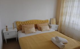 Merchantee Apartment Obor